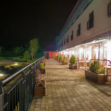 The Parkview Hotel