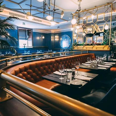 Szálloda The Parkview 3*