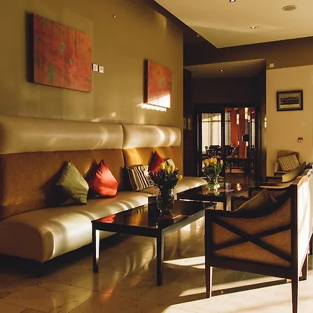 The Parkview Szálloda 3*