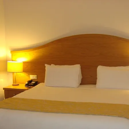 The Parkview Szálloda