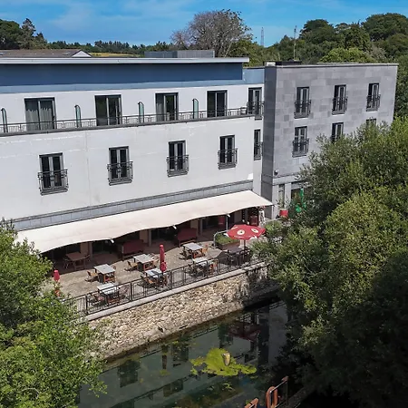 The Parkview Hotel Newtown Mount Kennedy