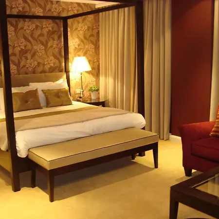 The Parkview Szálloda